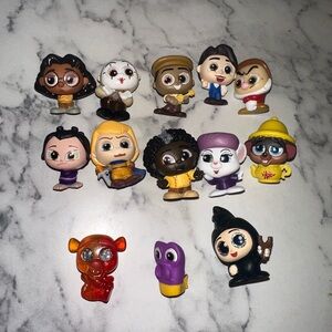 Doorables set of 13 figures